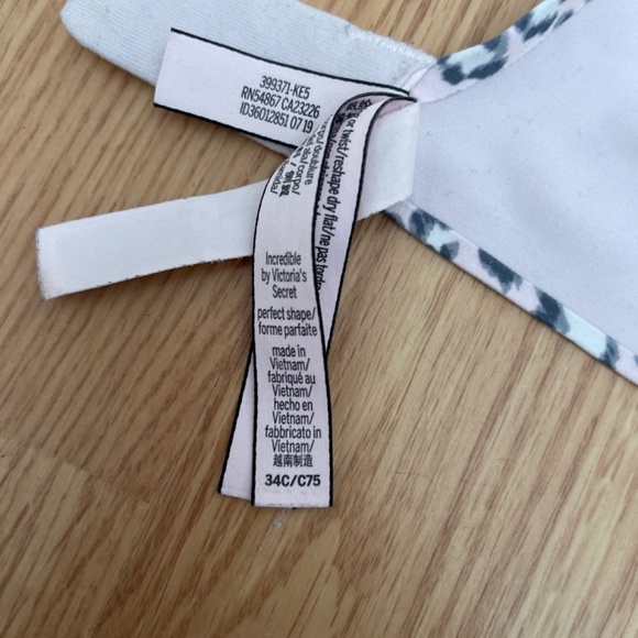 Victoria’s Secret Incredible Padded Full Coverage Pink & Gray Cheetah Print Bra - Picture 6 of 6